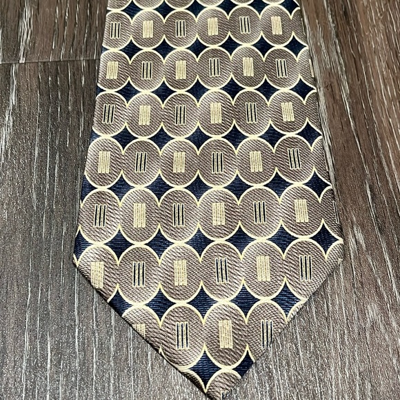 PIERRE CARDIN | Vintage Silk Tie - Picture 1 of 2